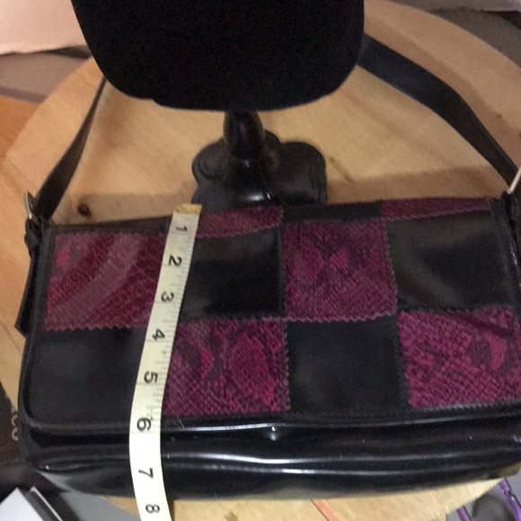 Shoulder Bag Raspberry Snake Print - Picture 11 of 11